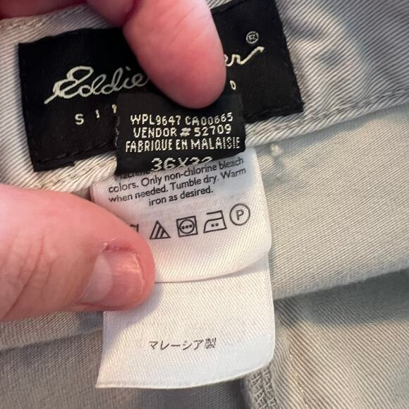 Eddie Bauer Light Khaki Pants Men's Size 36 x 32 - Picture 6 of 7